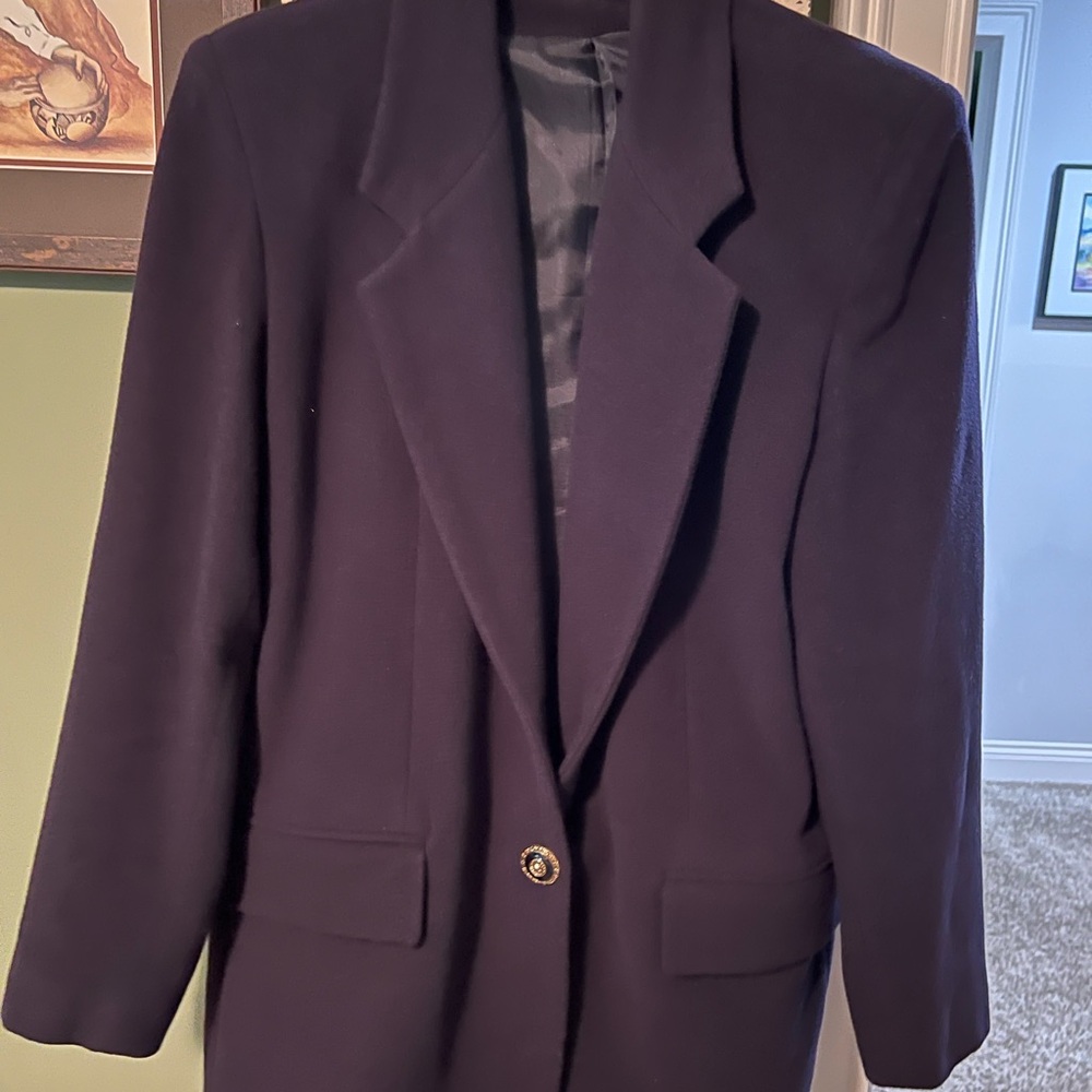 VINTAGE Elegant Women's Black Blazer